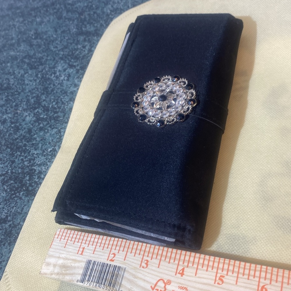 NWOT-Travel Jewelry Case-Polyester w/Rhinestones front, closes w/snap - Picture 14 of 15